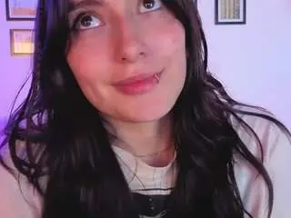 Camsoda Adult Webcam of sweett-karol
