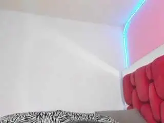 Camsoda Private Sex Chat of sexxy-naomi