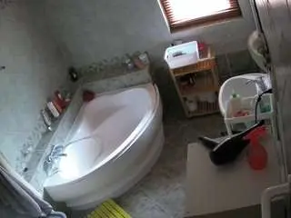 Camsoda Live Porn of voyeurcam-julmodels-bath-1st-2