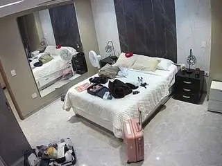Camsoda Live Sex of voyeurcam-casa-salsa-bedroom-4