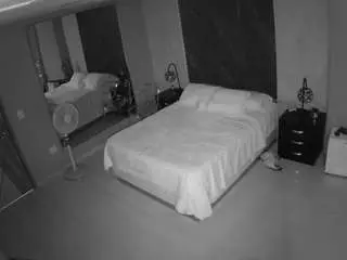 Camsoda Adult Webcam of voyeurcam-casa-salsa-bedroom-4