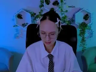 Camsoda Live Porn of caroline-rose