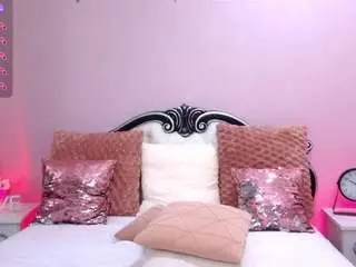 Camsoda Nude Webcam of foxyserenax