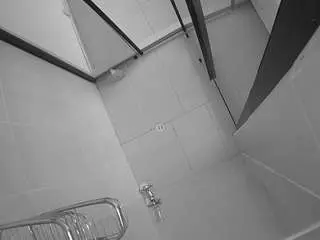 Camsoda Adult Webcam of voyeurcam-jb-shower-2