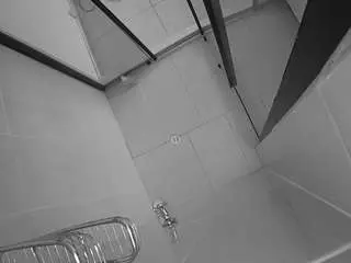 Camsoda Sex Cam of voyeurcam-jb-shower-2