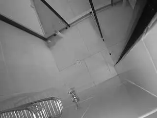 Camsoda Private Sex Chat of voyeurcam-jb-shower-2