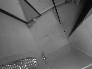 Camsoda Nude Webcam of voyeurcam-jb-shower-2