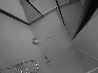Camsoda Adult Video Chat of voyeurcam-jb-shower-2