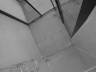 Camsoda Free Porn Cam of voyeurcam-jb-shower-2