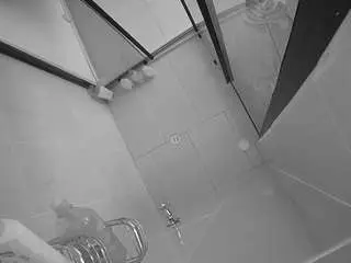 Camsoda Adult Webcams of voyeurcam-jb-shower-2