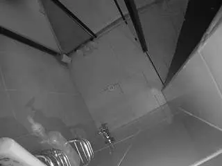 Camsoda Private Sex Chat of voyeurcam-jb-shower-2