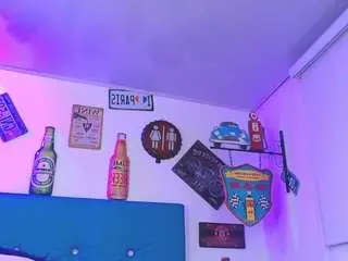 Camsoda Live Sex Cam of lili-and-breazer
