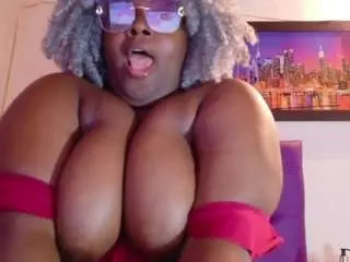 Camsoda Private Sex Chat of black-pussydoll