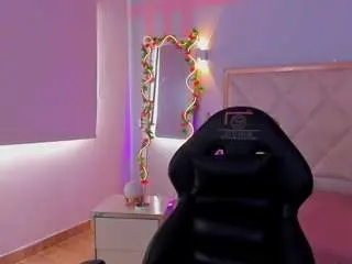 Camsoda Adult Webcams of damian-tay