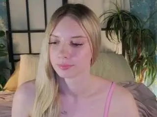 Camsoda Adult Webcam of katt-yy