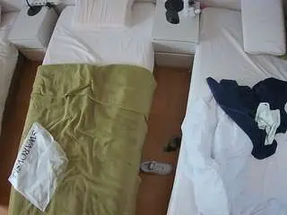 Camsoda Free Porn Cam of voyeurcam-julmodels-bed-5