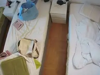 Camsoda Free Porn Cam of voyeurcam-julmodels-bed-5