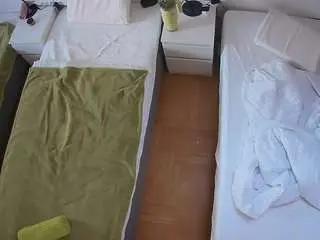 Camsoda Watch Live Sex Cams of voyeurcam-julmodels-bed-5