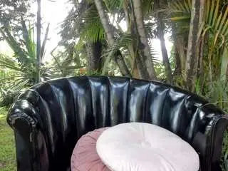 Camsoda Free Live Porn of alicemrtnz