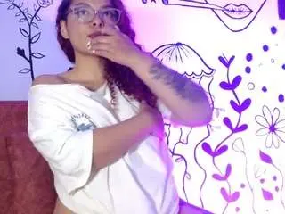 Camsoda Nude Webcam of gaiah77