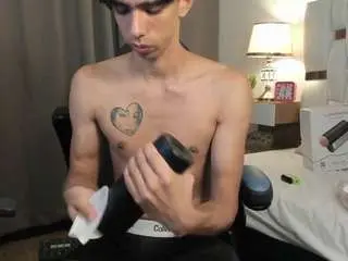 Camsoda Sex Cam of alessandroabruzzo