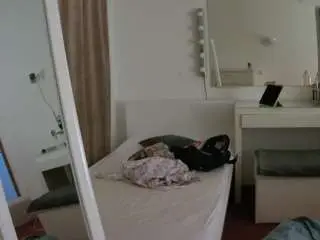 Camsoda Free Porn Cam of voyeurcam-julmodels-living-6