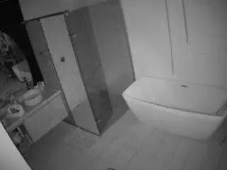 Camsoda Free Live Porn of voyeurcam-casa-salsa-bathroom-2