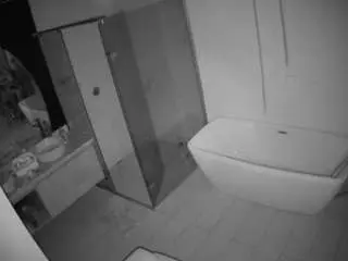 Camsoda Adult Webcam of voyeurcam-casa-salsa-bathroom-2