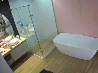 Camsoda Private Sex Chat of voyeurcam-casa-salsa-bathroom-2