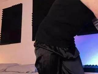Camsoda Adult Webcam of eloncoxx01