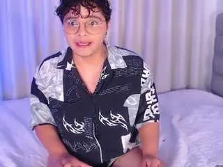 Camsoda Adult Webcam of isabellamout