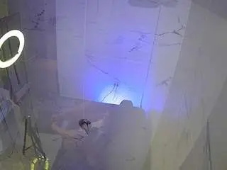 Camsoda Sex Chat of voyeurcam-casa-salsa-bathroom-11