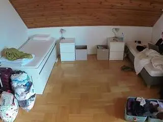 Camsoda Adult Video Chat of voyeurcam-julmodels-greybed-3