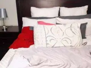 Camsoda Watch Live Sex Cams of bubbly-annie07