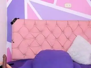 Camsoda Free Live Porn of angie-bigass