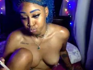 Camsoda Adult Webcams of reneesosluttyy