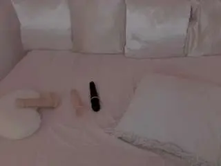 Camsoda Free Porn Cam of xlau123x