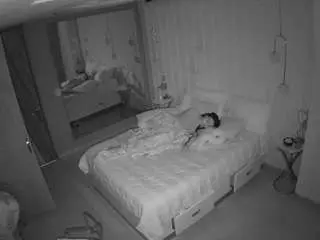 Camsoda Free Live Porn of voyeurcam-casa-salsa-bedroom-2