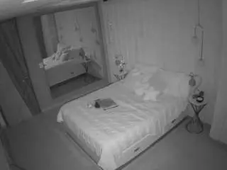 Camsoda Sex Chat of voyeurcam-casa-salsa-bedroom-2