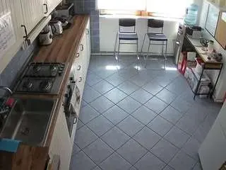 Camsoda Free Porn Cam of voyeurcam-julmodels-kitchen-2