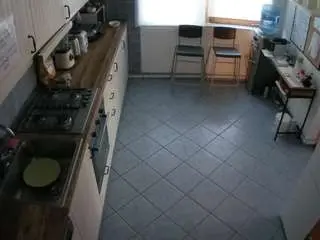 Camsoda Nude Webcam of voyeurcam-julmodels-kitchen-2