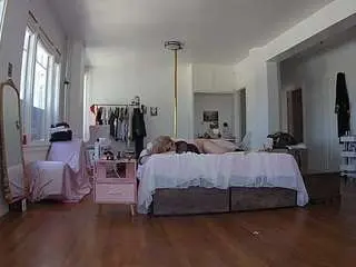 Camsoda Nude Webcam of voyeurcam-celticiron-02