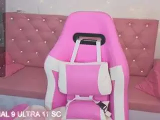 Camsoda Free Live Porn of paris09-v