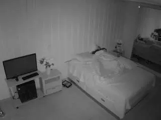 Camsoda Nude Webcam of voyeurcam-casa-salsa-bedroom-5