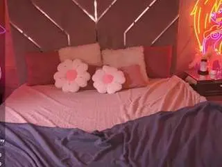 Camsoda Live Sex of carolinadia