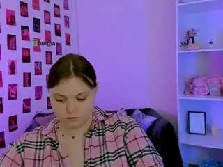 Camsoda Sex Cam of gloria-bubble