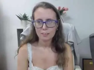 Camsoda Watch Live Sex Cams of lizzysparkle