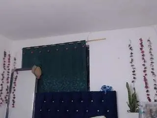 Camsoda Adult Webcam of hilari18