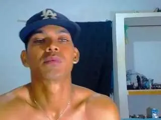 Camsoda Adult Video Chat of themykeone