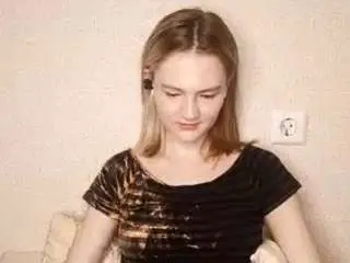 Camsoda Nude Webcam of cherriequinalty